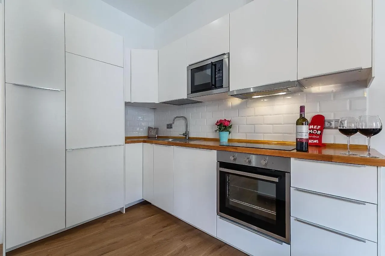 HomeAbroad Apartments - Deluxe Larios Malaga Center España