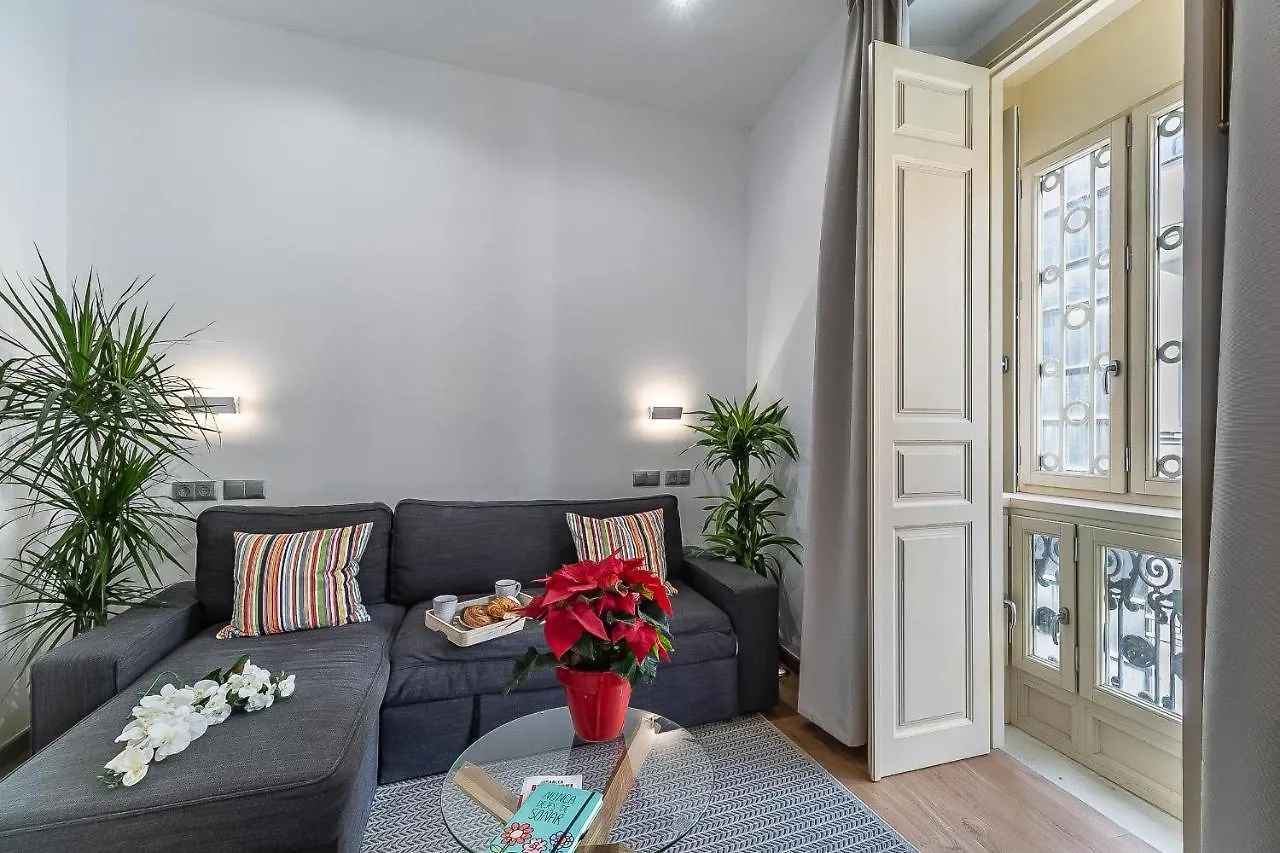 HomeAbroad Apartments - Deluxe Larios Malaga Center