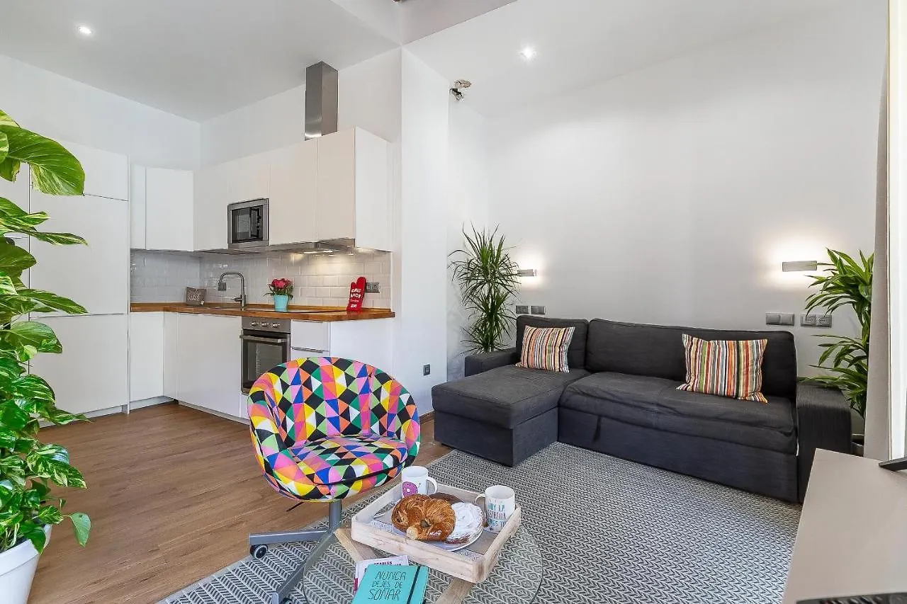 HomeAbroad Apartments - Deluxe Larios Malaga Center España