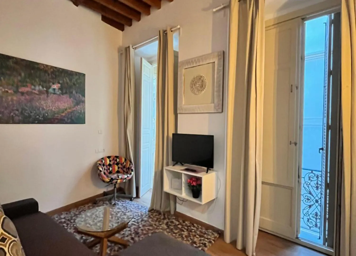 HomeAbroad Apartments - Deluxe Larios Malaga Center 0*,  España